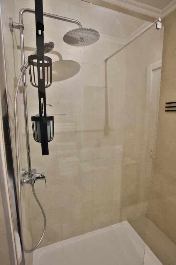 Luxe Condo With Pool, Airco And Seaview Balcony - Go4Portugal - Αλμπουφέιρα Εξωτερικό φωτογραφία