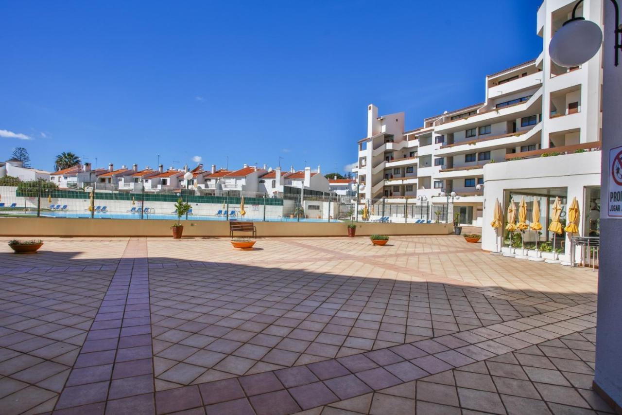Luxe Condo With Pool, Airco And Seaview Balcony - Go4Portugal - Αλμπουφέιρα Εξωτερικό φωτογραφία