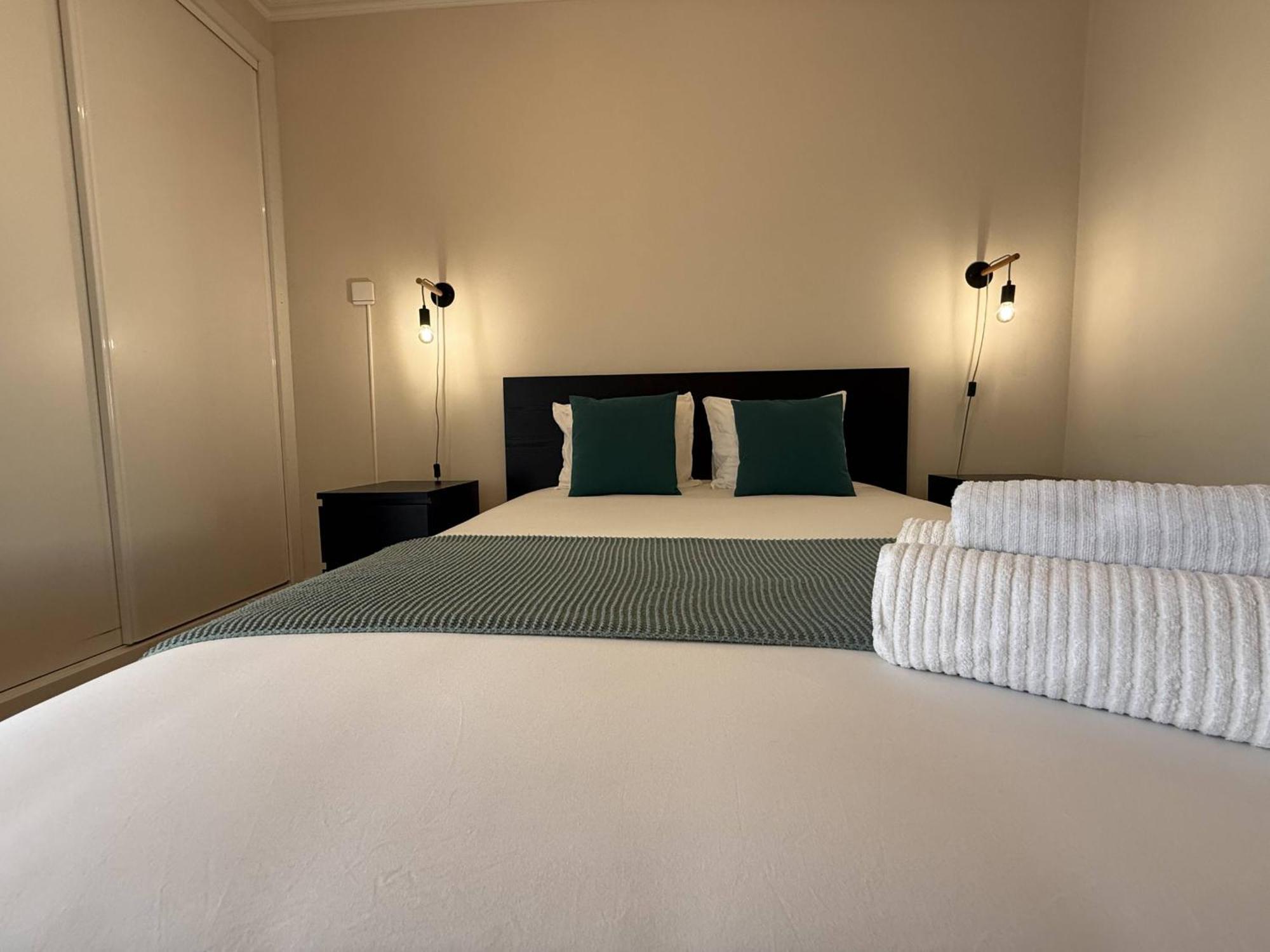 Luxe Condo With Pool, Airco And Seaview Balcony - Go4Portugal - Αλμπουφέιρα Εξωτερικό φωτογραφία
