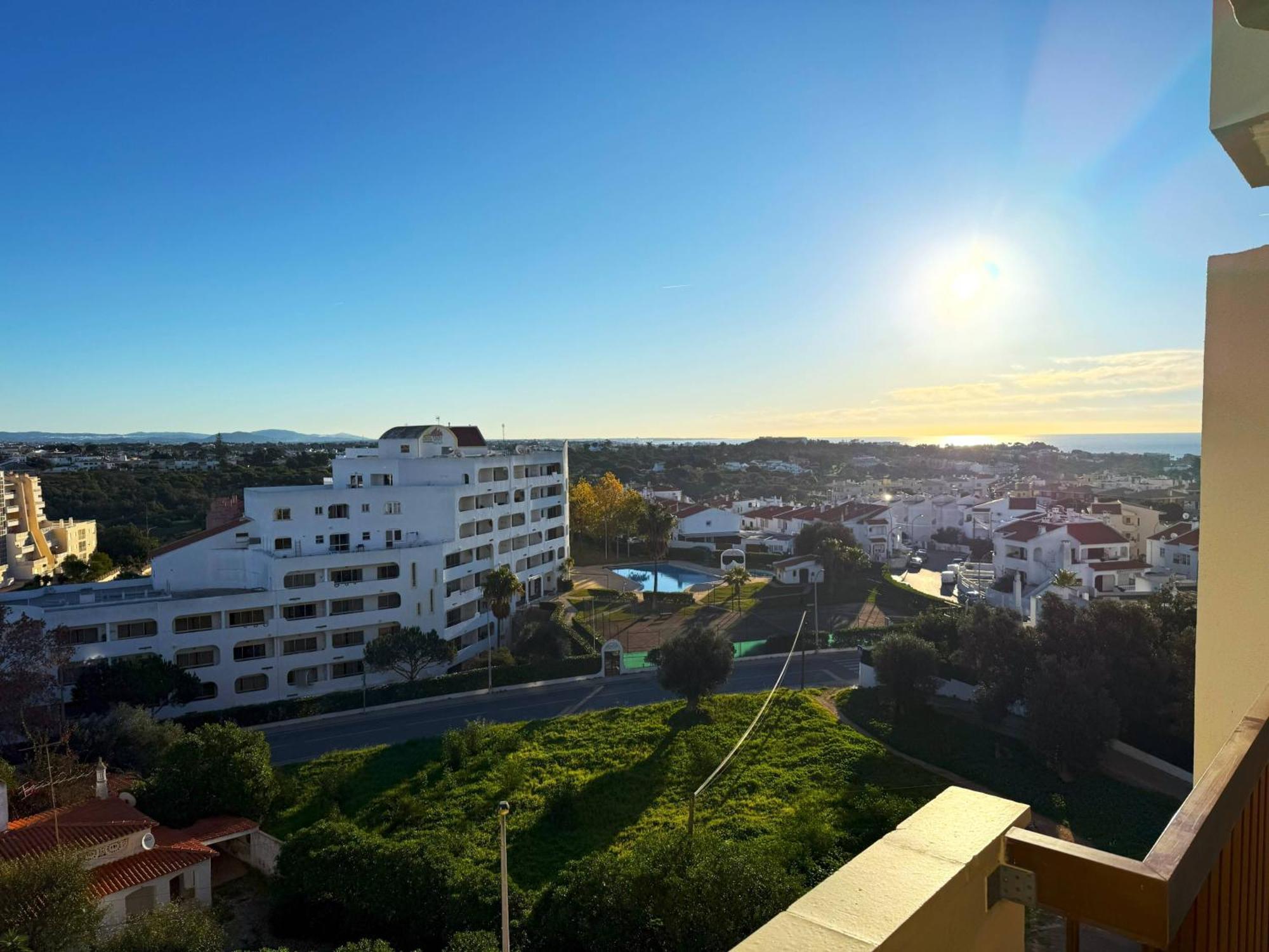 Luxe Condo With Pool, Airco And Seaview Balcony - Go4Portugal - Αλμπουφέιρα Εξωτερικό φωτογραφία
